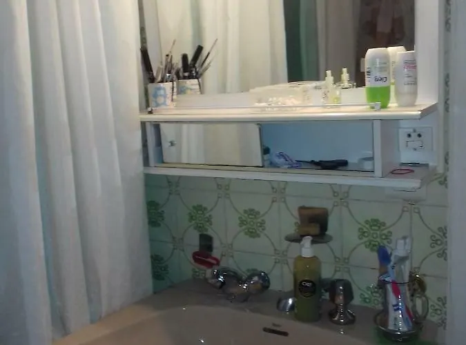 Comfortable House Center