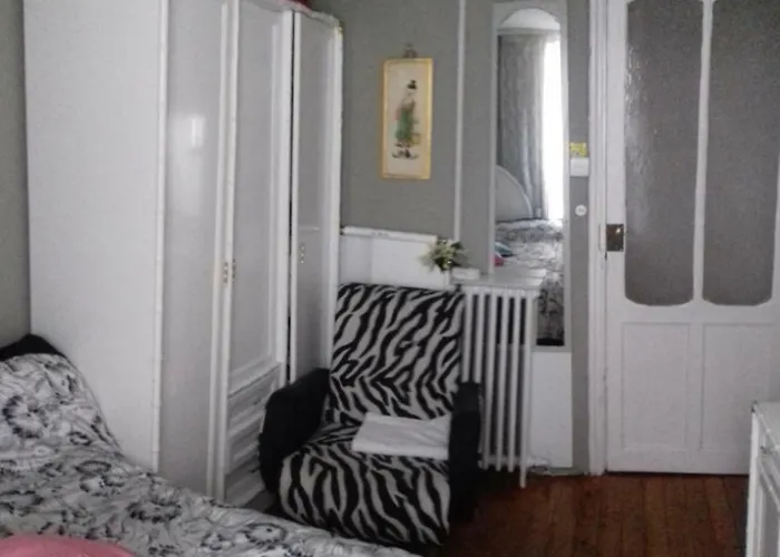 Comfortable House Center Burgo